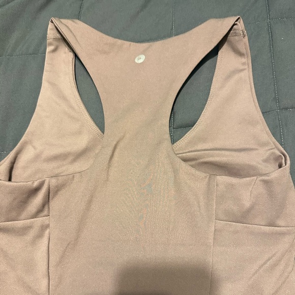 athleisure racer back tank, size small! - Picture 2 of 3